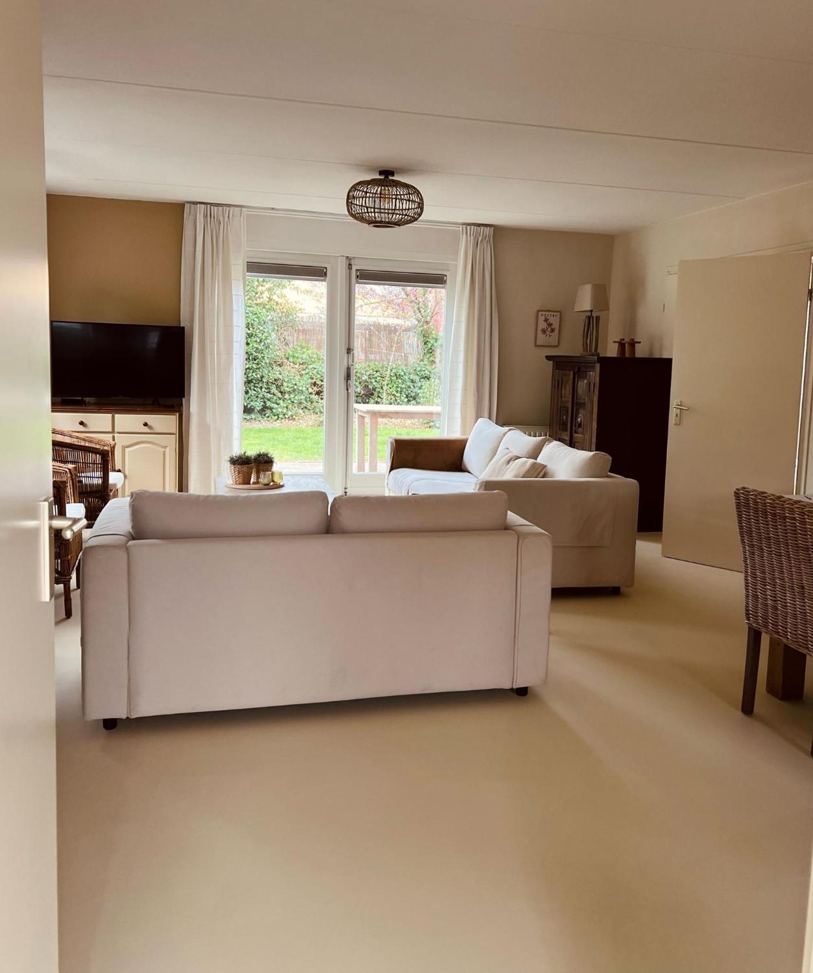 Vakantiewoning In Villapark De Oesterbaai 113 Wemeldinge Extérieur photo